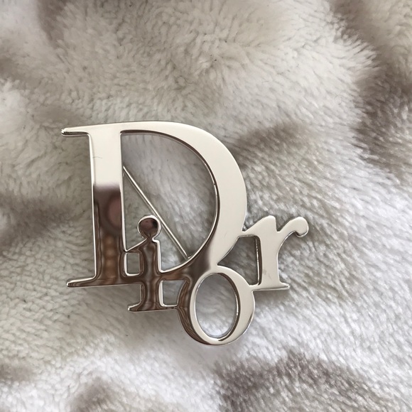 dior pin